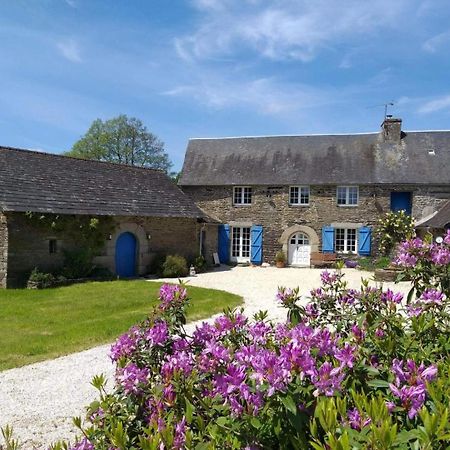 Plussulien Le Parfum Des Fleurs Bed & Breakfast エクステリア 写真