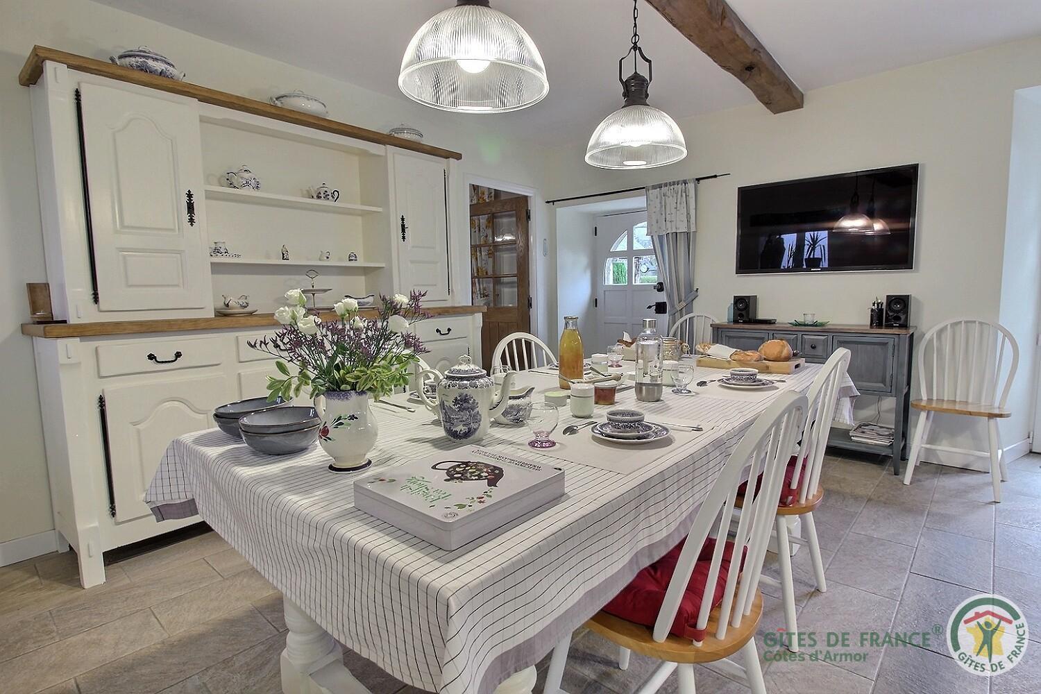 Plussulien Le Parfum Des Fleurs Bed & Breakfast エクステリア 写真